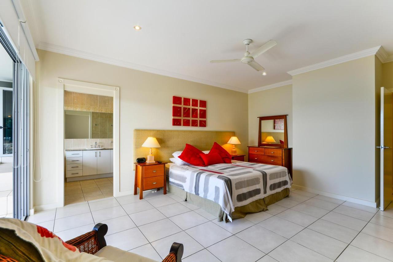 Hamilton Island Holiday Homes Exterior photo
